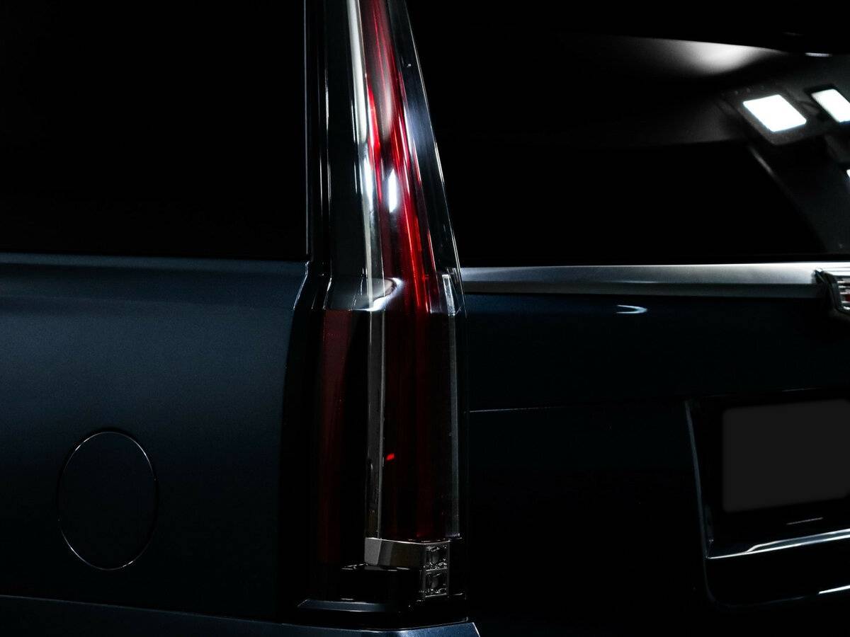 Купить Cadillac Escalade с пробегом. Фото: #15