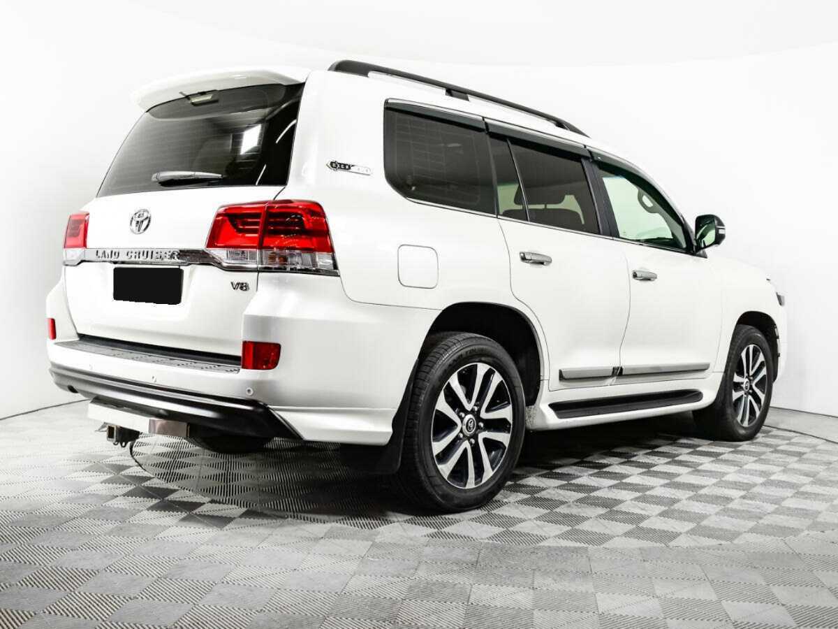 Купить Toyota Land Cruiser с пробегом. Фото: #4