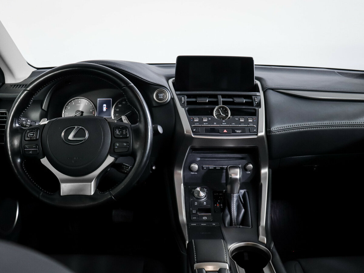 Купить Lexus NX с пробегом. Фото: #9
