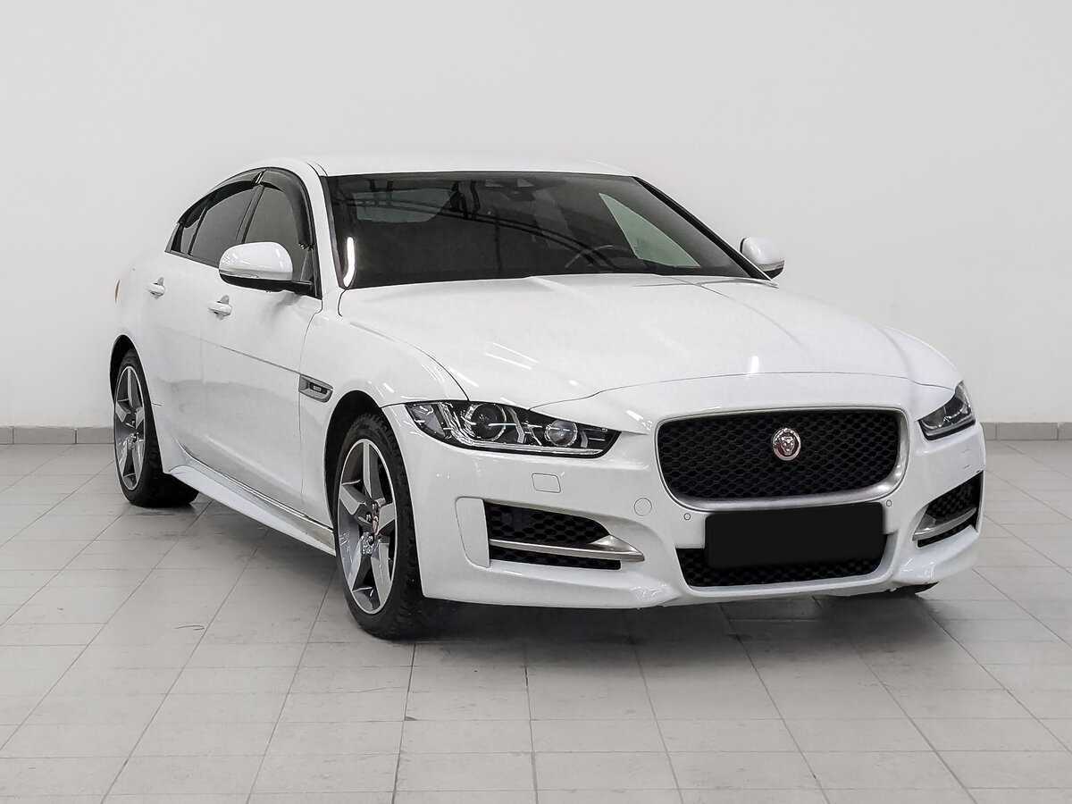 Купить Jaguar XE с пробегом. Фото: #2