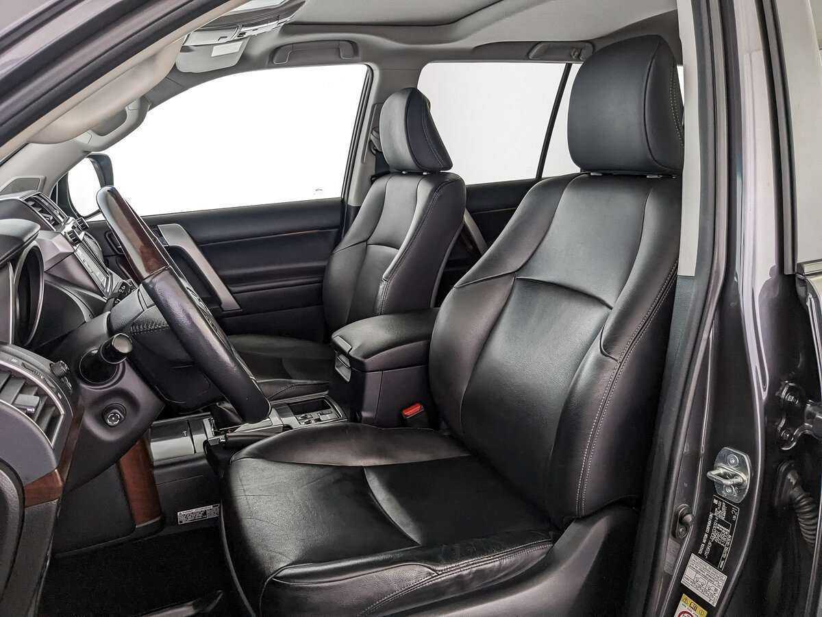 Купить Toyota Land Cruiser Prado с пробегом. Фото: #14