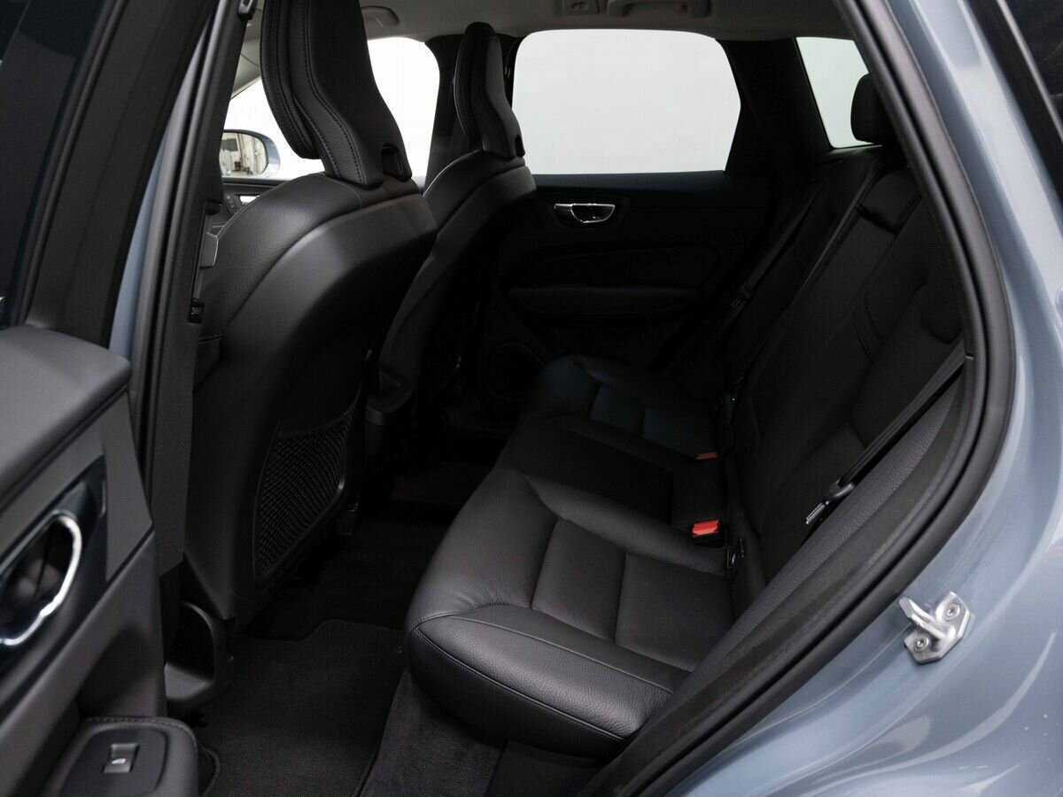 Купить Volvo XC60 с пробегом. Фото: #10