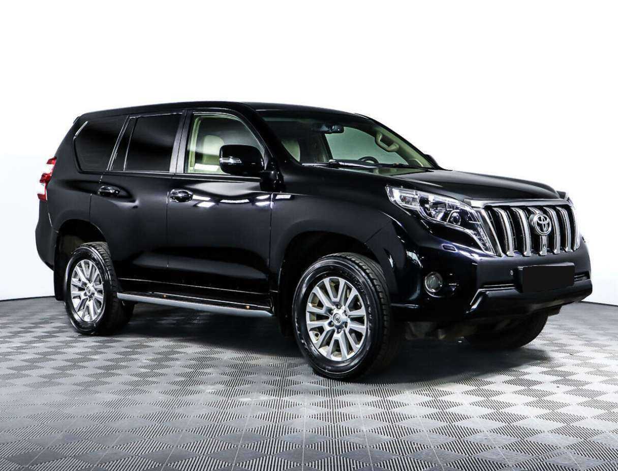 Купить Toyota Land Cruiser Prado с пробегом. Фото: #2