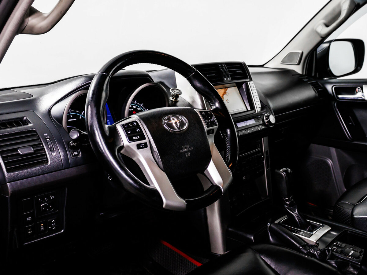 Купить Toyota Land Cruiser Prado с пробегом. Фото: #9