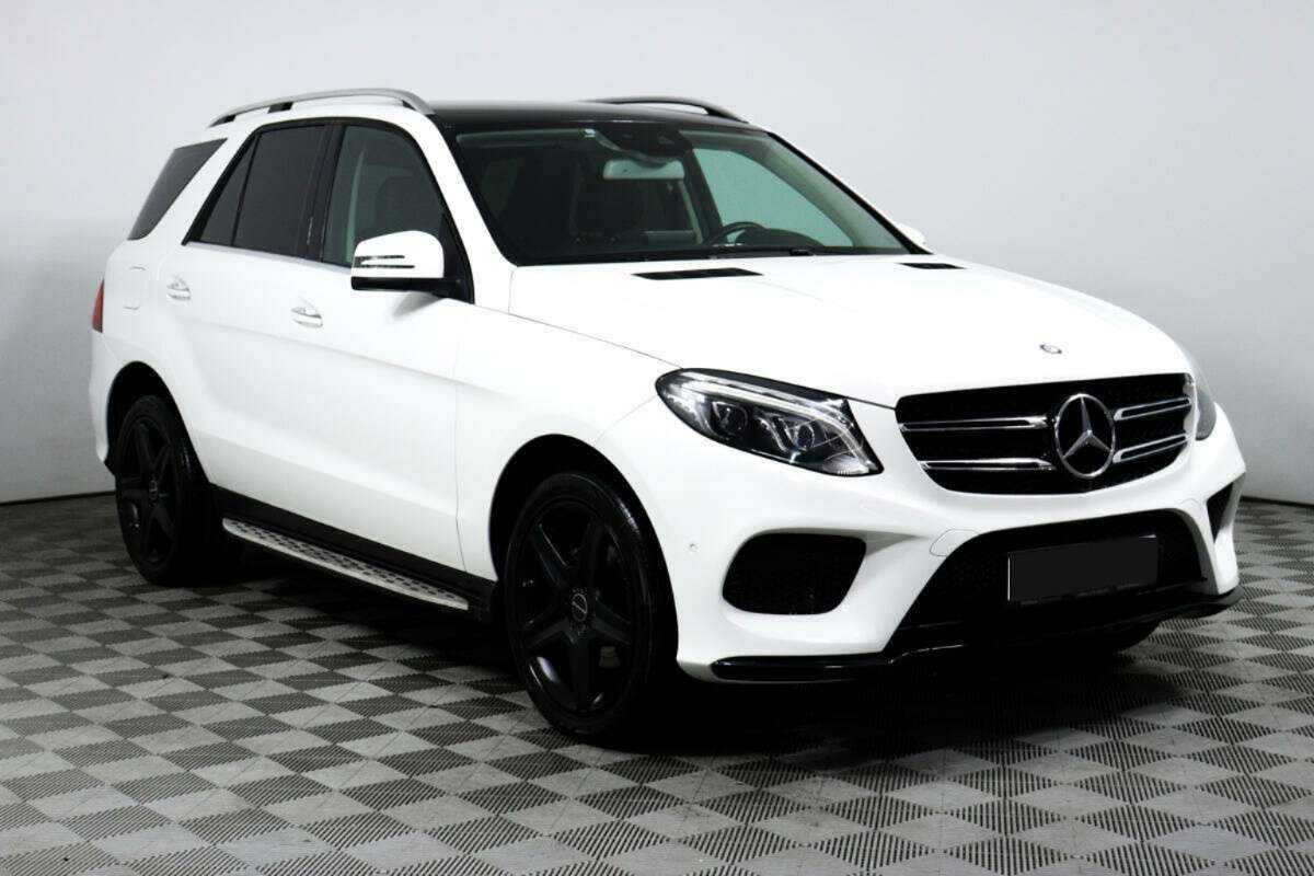 Купить Mercedes-Benz GLE с пробегом. Фото: #2