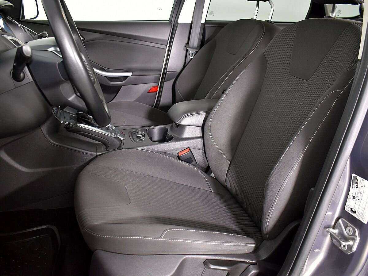 Купить Ford Focus с пробегом. Фото: #5