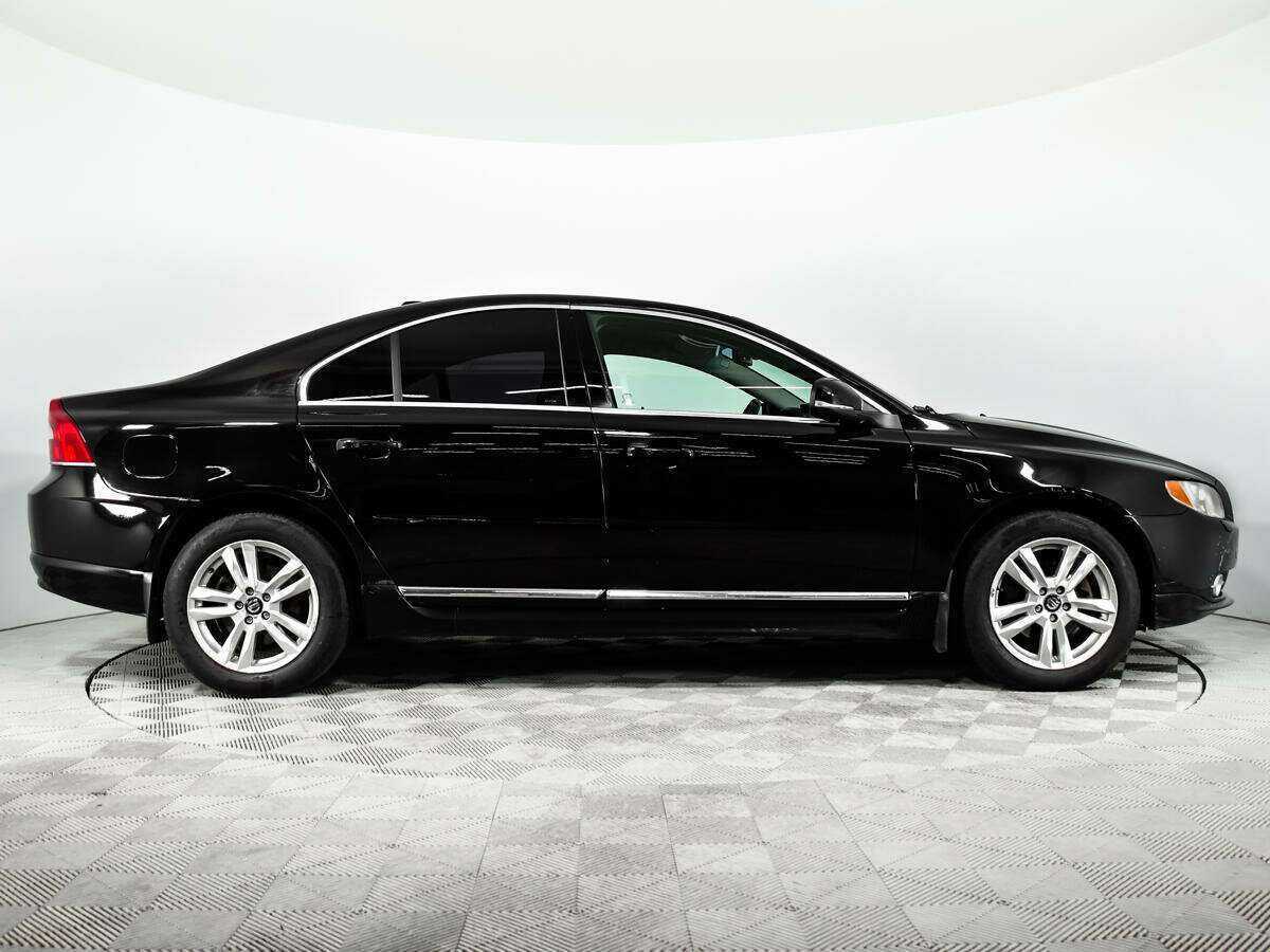 Купить Volvo S80 с пробегом. Фото: #3