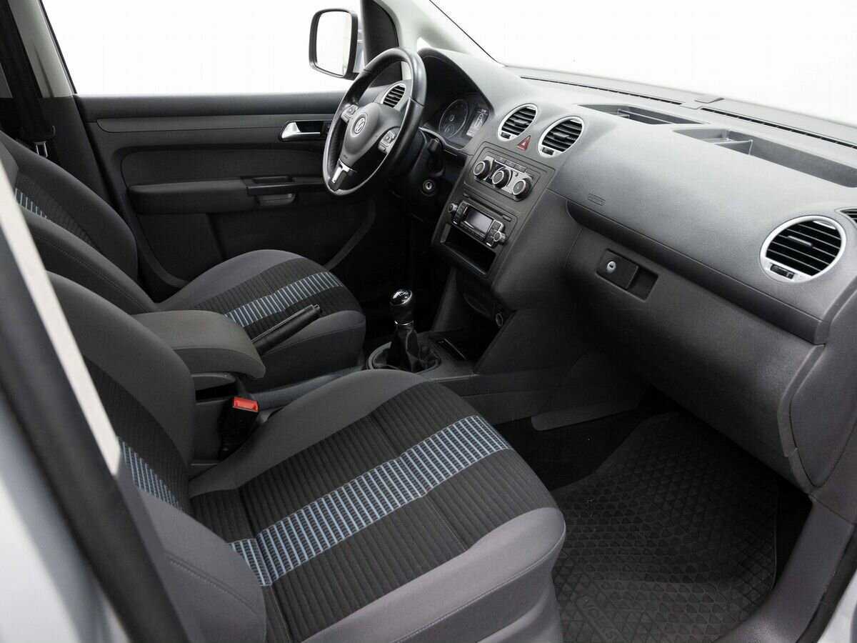 Купить Volkswagen Caddy с пробегом. Фото: #12
