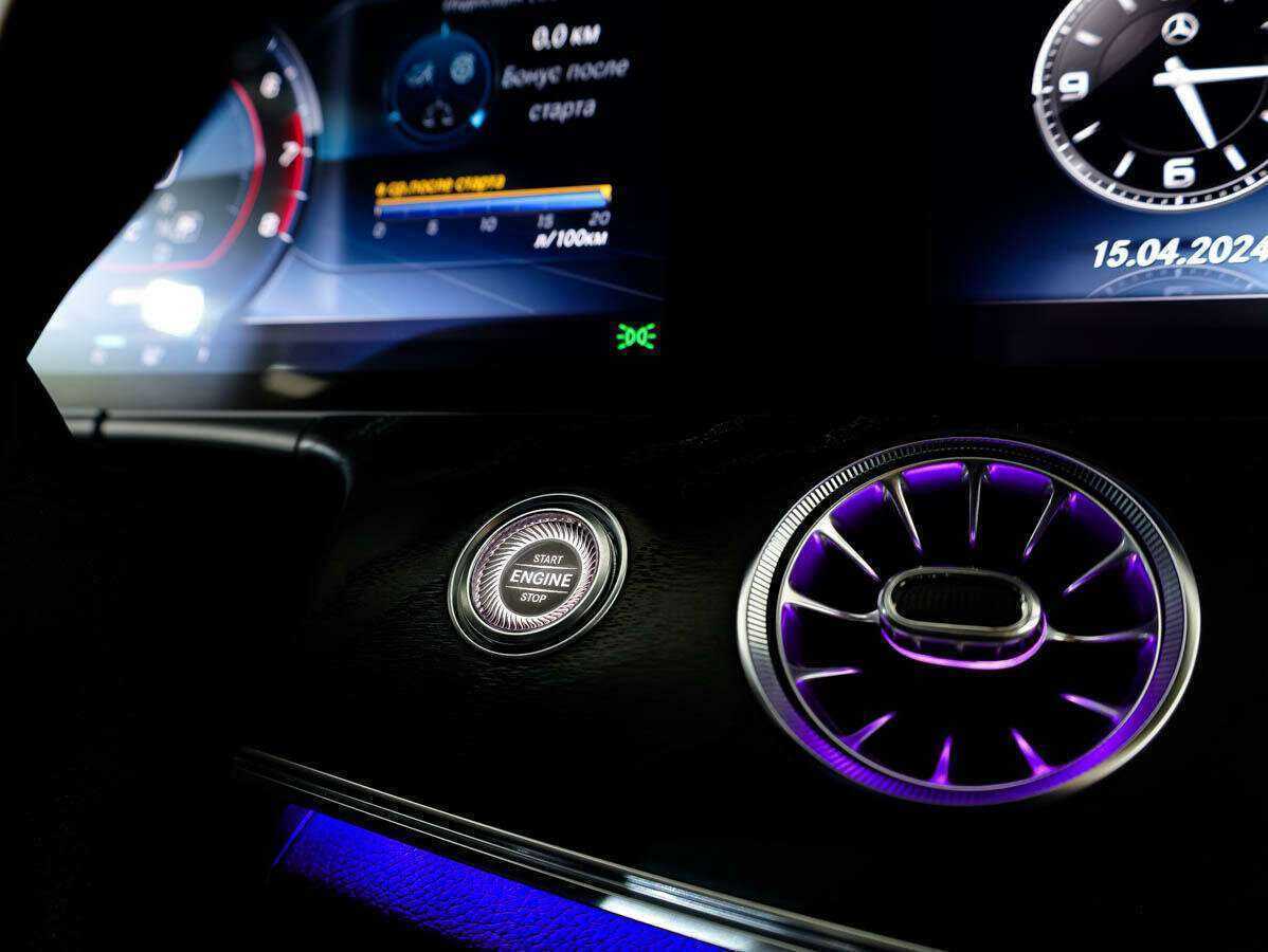 Купить Mercedes-Benz E-Класс с пробегом. Фото: #17