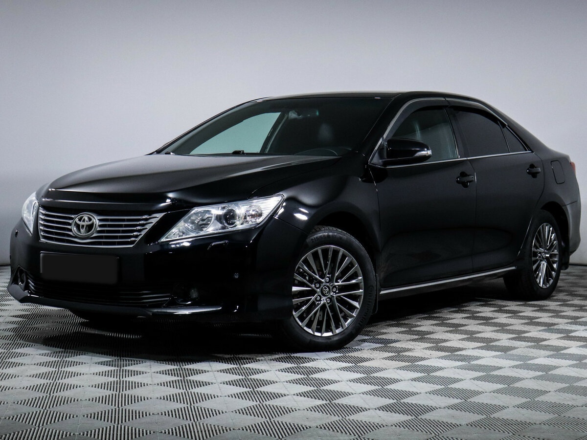 Купить Toyota Camry с пробегом. Фото: #0