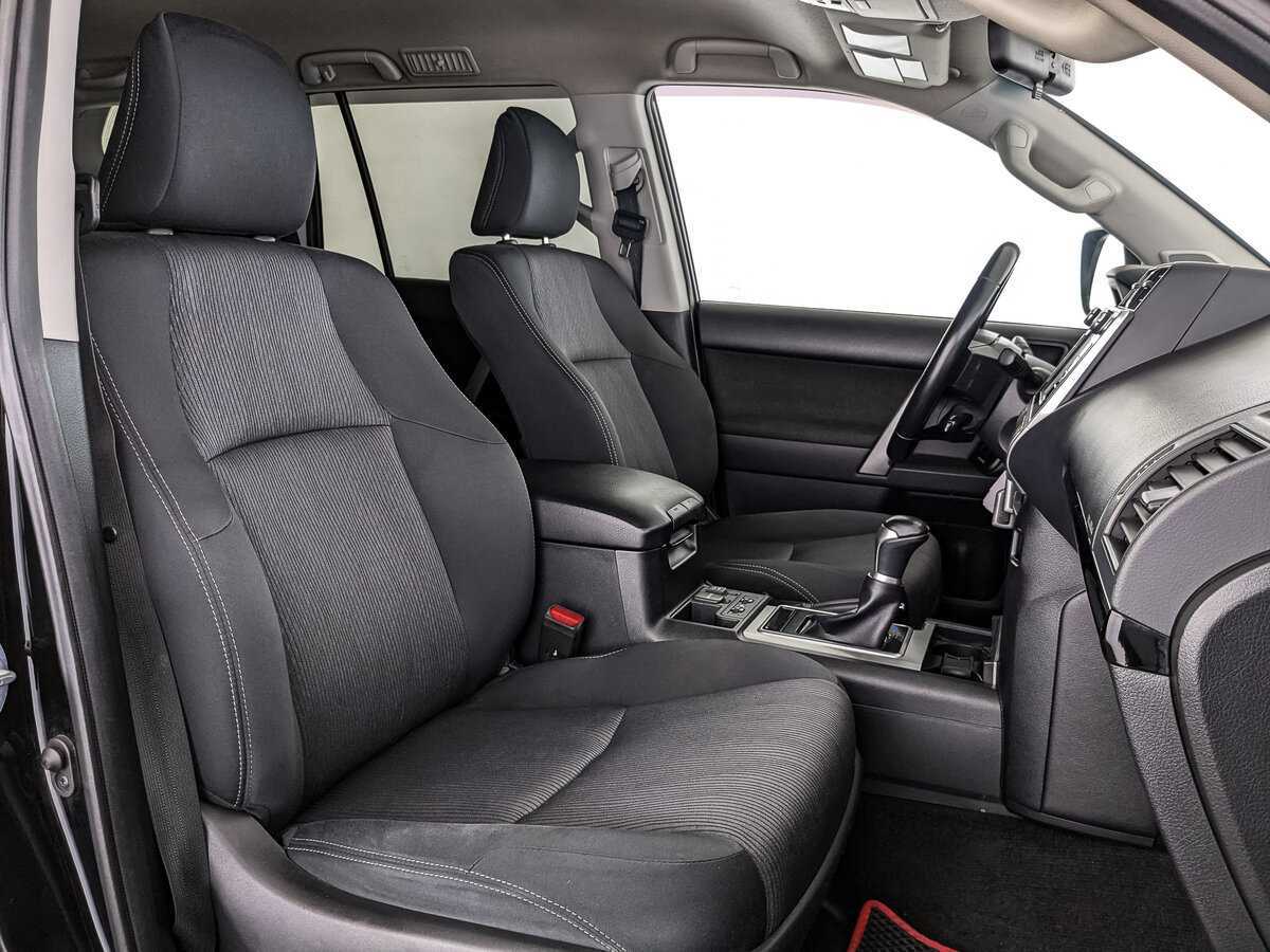 Купить Toyota Land Cruiser Prado с пробегом. Фото: #22
