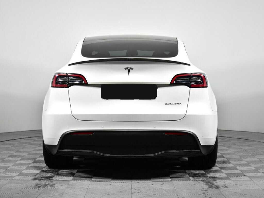 Купить Tesla Model Y с пробегом. Фото: #4