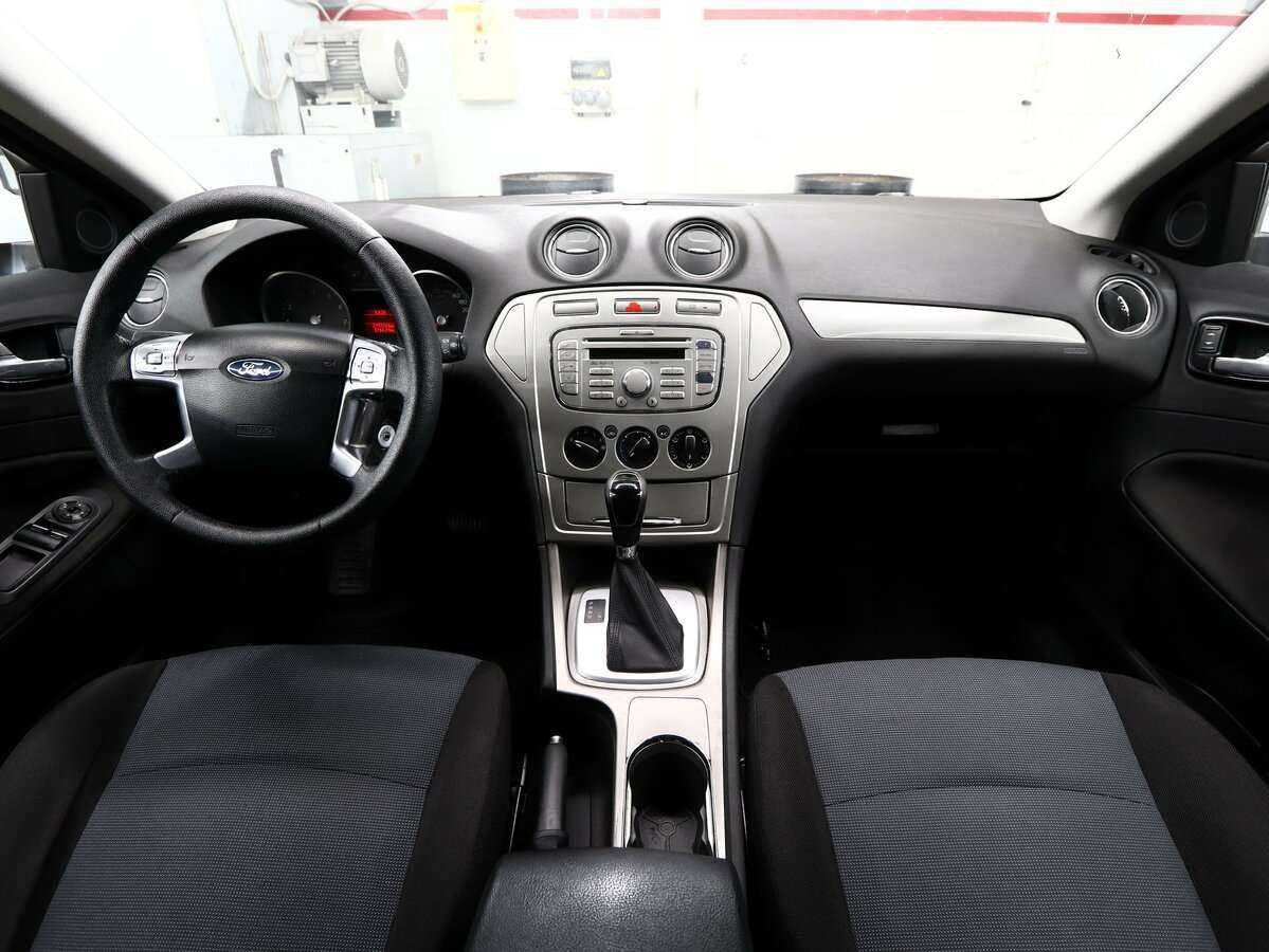 Купить Ford Mondeo с пробегом. Фото: #10