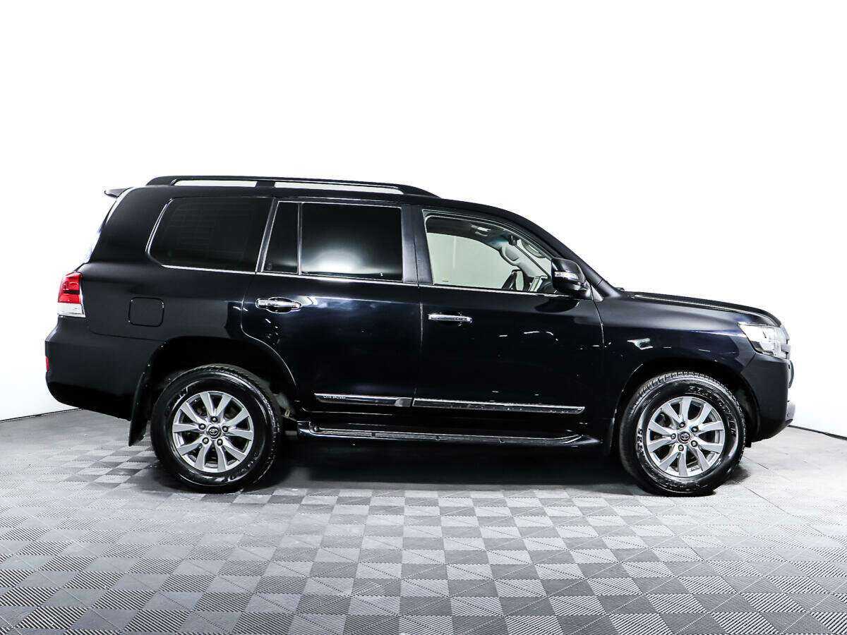 Купить Toyota Land Cruiser с пробегом. Фото: #4