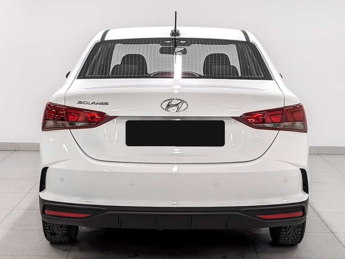 Купить Hyundai Solaris с пробегом. Фото: #5