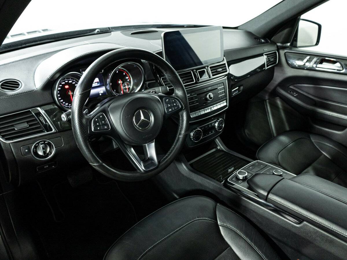 Купить Mercedes-Benz GLS с пробегом. Фото: #10