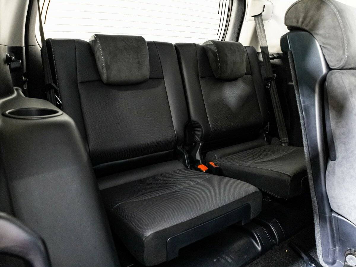 Купить Toyota Land Cruiser Prado с пробегом. Фото: #26