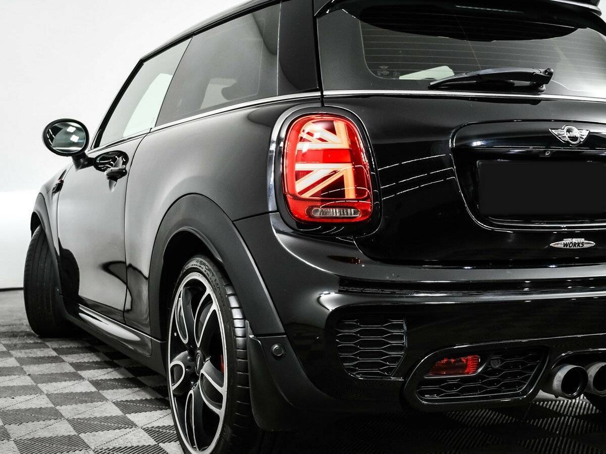 Купить Mini Hatch с пробегом. Фото: #17