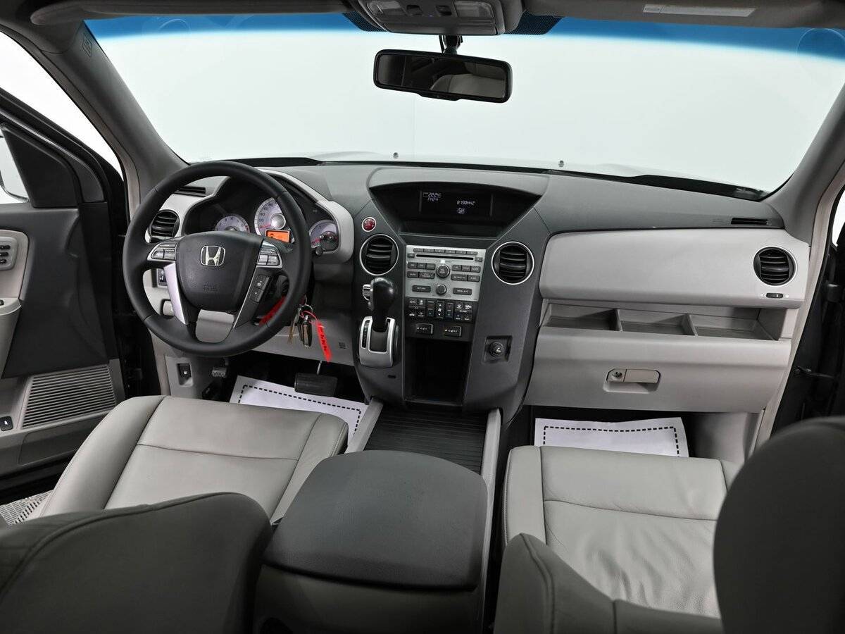 Купить Honda Pilot с пробегом. Фото: #9