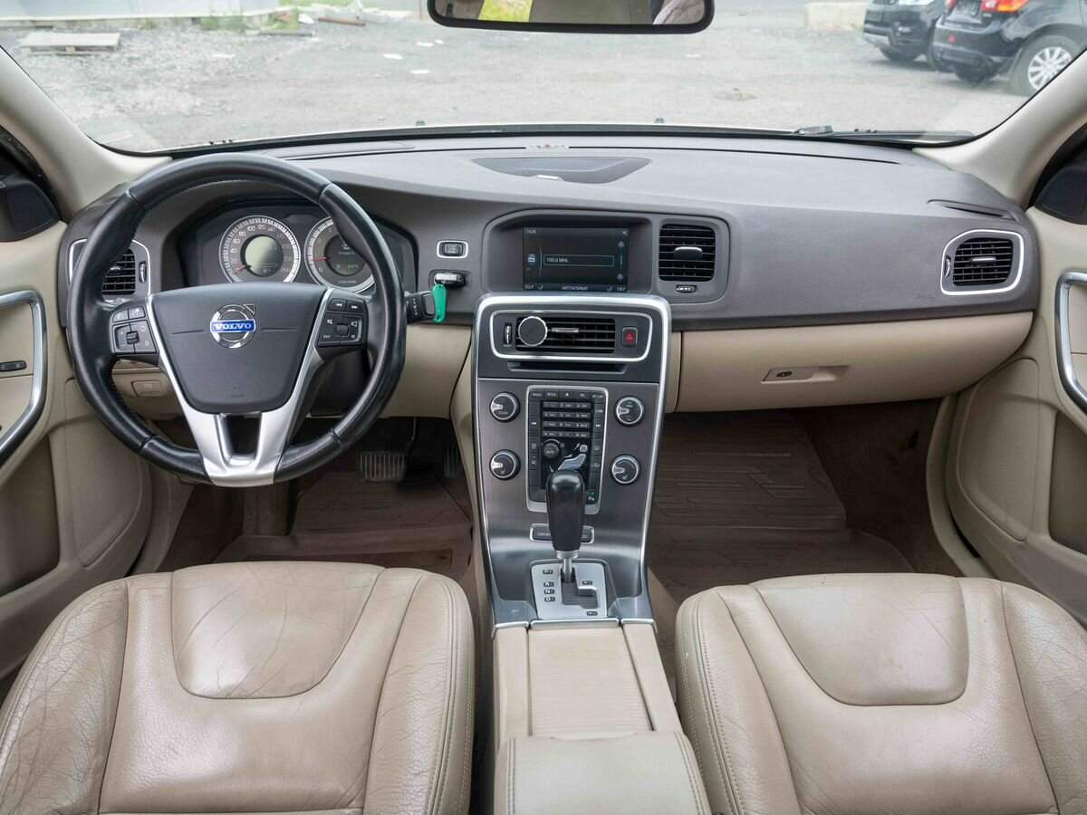Купить Volvo S60 с пробегом. Фото: #10