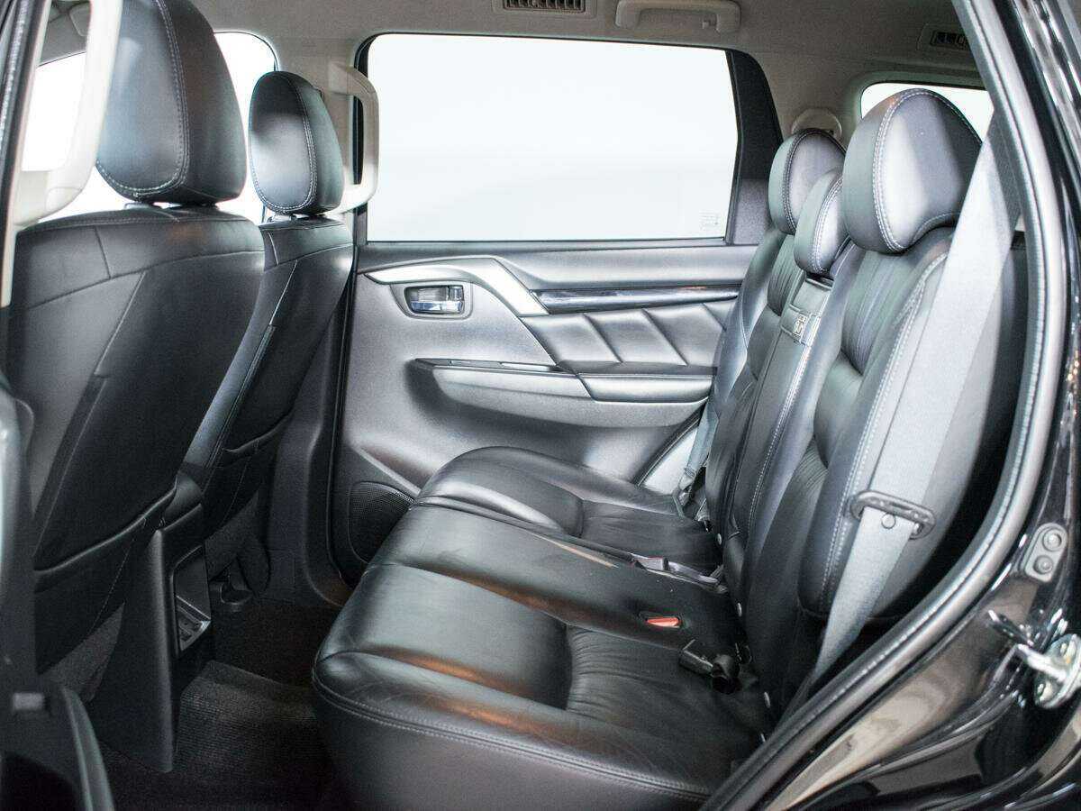 Купить Mitsubishi Pajero Sport с пробегом. Фото: #9
