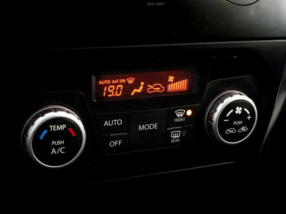 Купить Suzuki SX4 с пробегом. Фото: #11