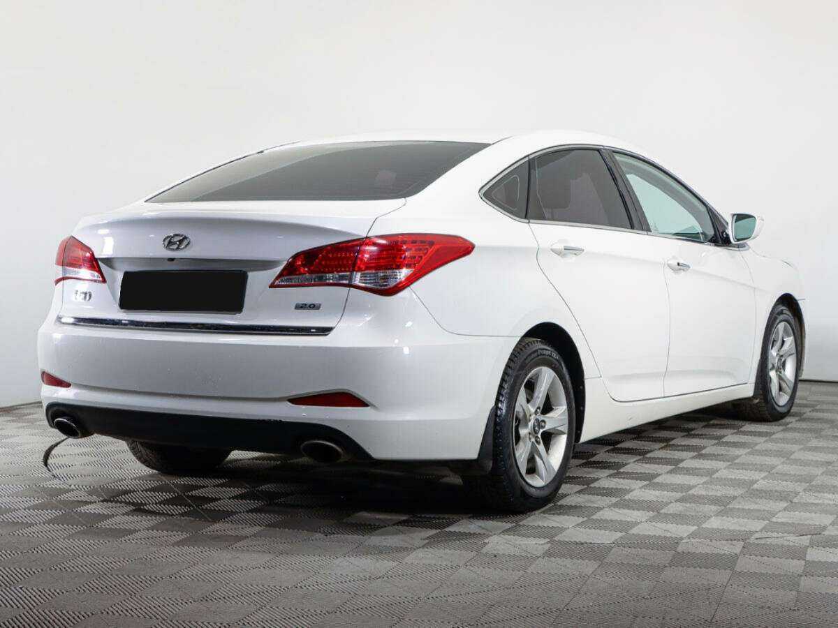 Купить Hyundai i40 с пробегом. Фото: #4