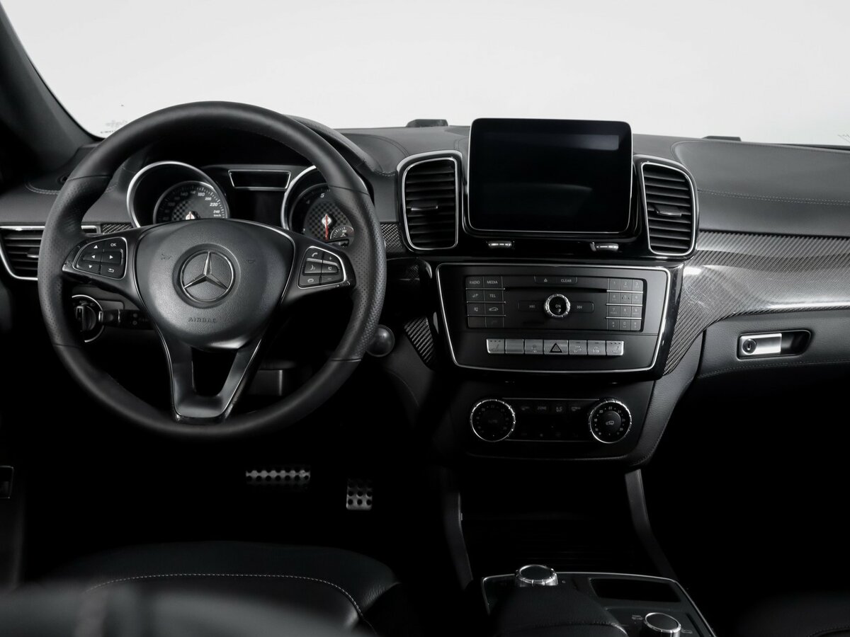 Купить Mercedes-Benz GLE с пробегом. Фото: #11