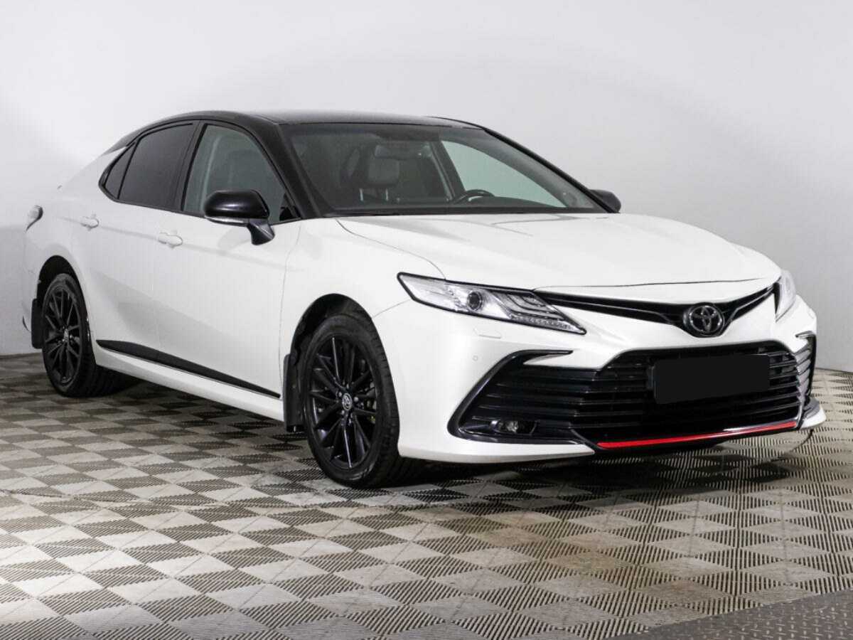 Купить Toyota Camry с пробегом. Фото: #2