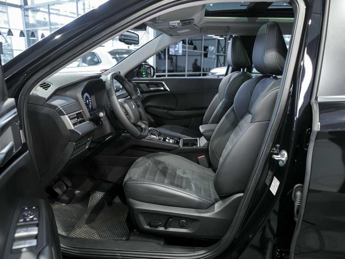 Купить Mitsubishi Outlander с пробегом. Фото: #8