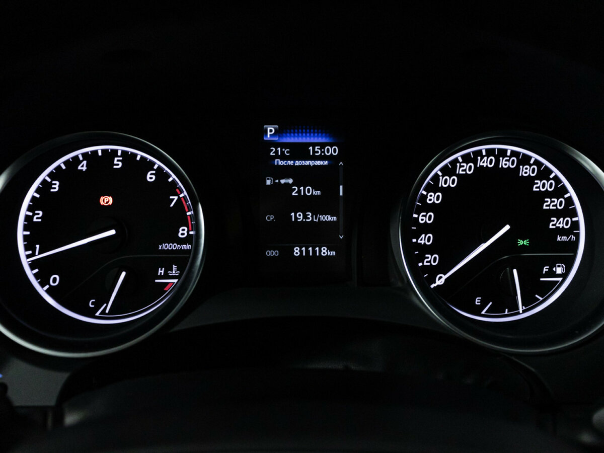 Купить Toyota Camry с пробегом. Фото: #11