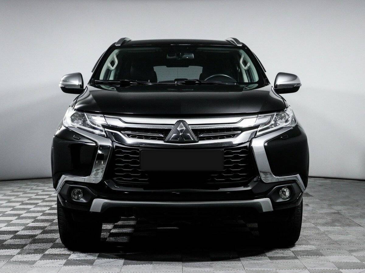 Купить Mitsubishi Pajero Sport с пробегом. Фото: #1