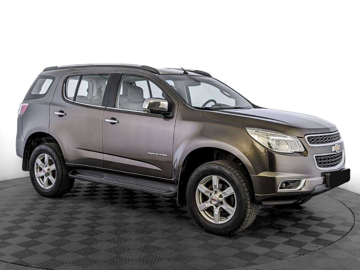 Купить Chevrolet TrailBlazer с пробегом. Фото: #2