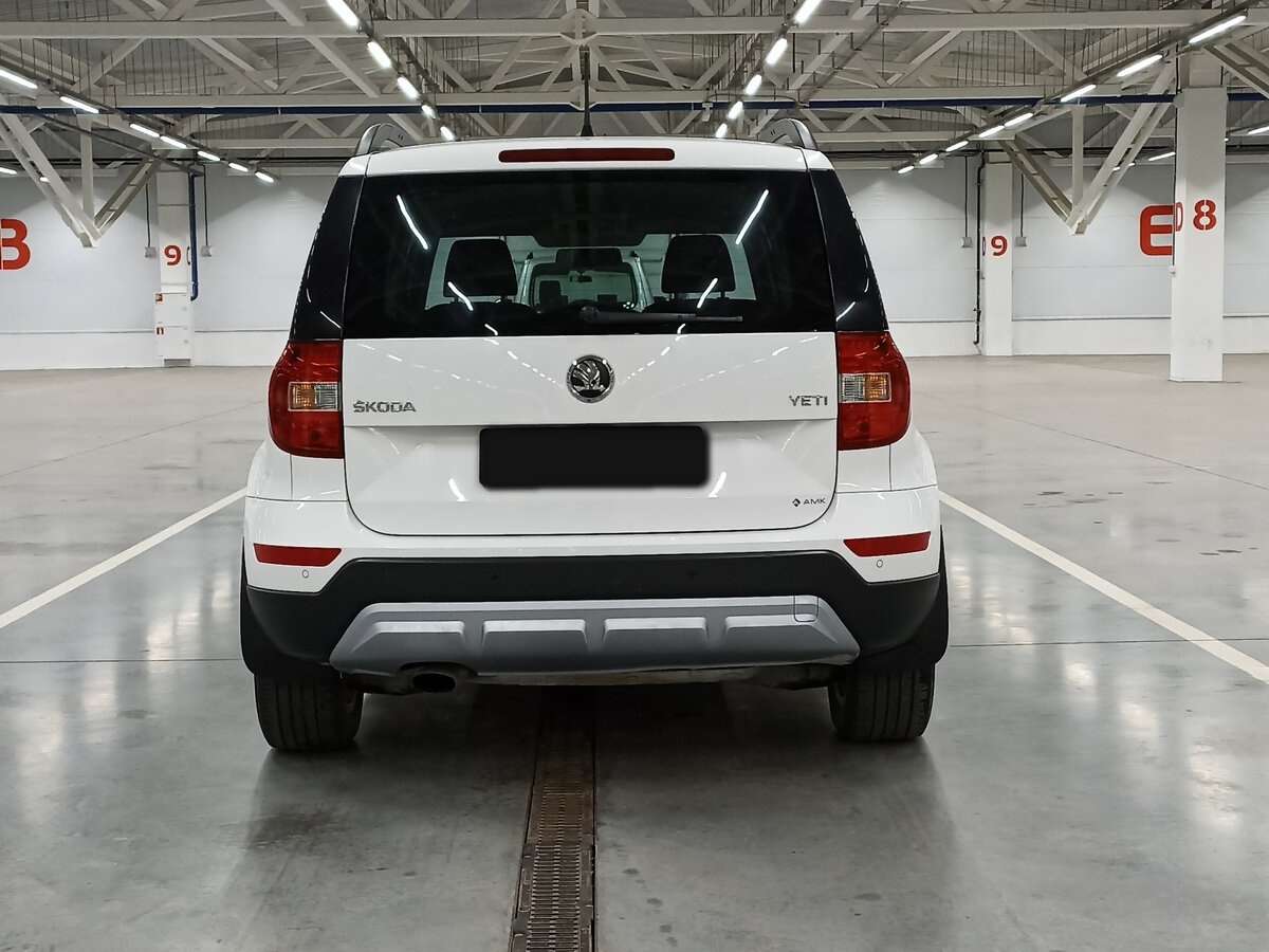 Купить Skoda Yeti с пробегом. Фото: #5