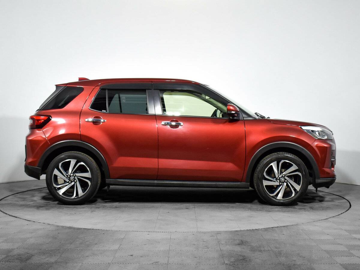 Купить Toyota Raize с пробегом. Фото: #3