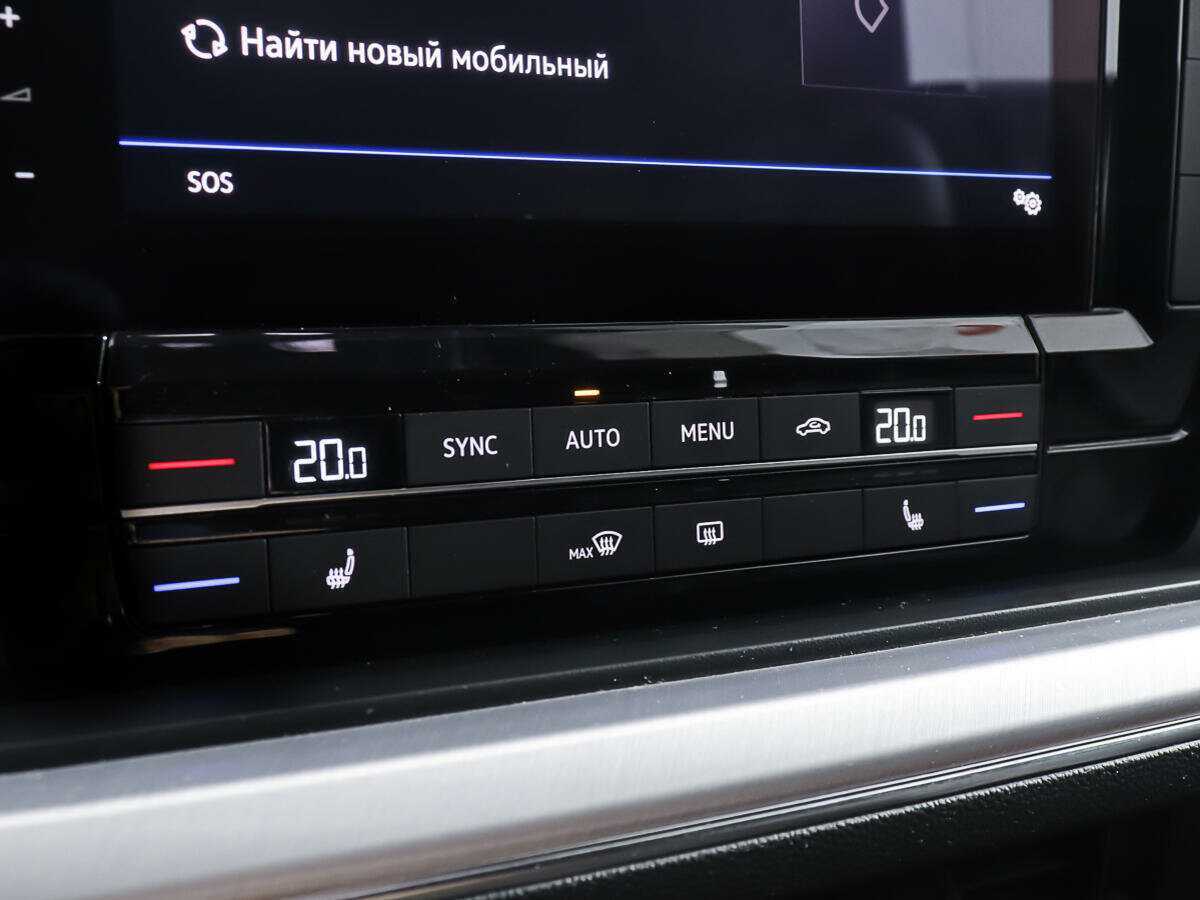 Купить Volkswagen Touareg с пробегом. Фото: #14