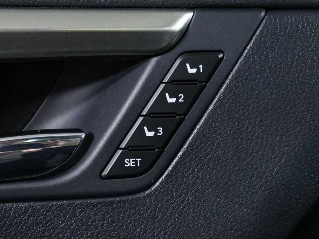 Купить Lexus RX с пробегом. Фото: #19