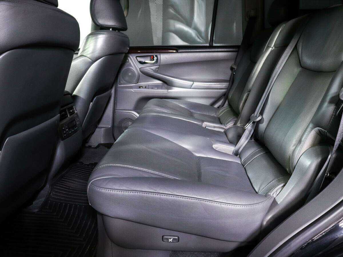 Купить Lexus LX с пробегом. Фото: #9