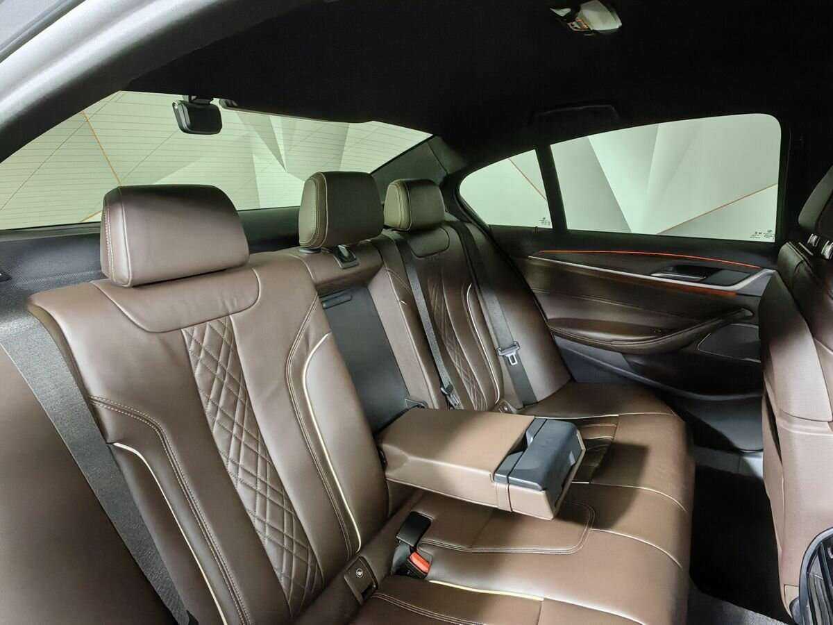 Купить BMW 5 серии с пробегом. Фото: #12