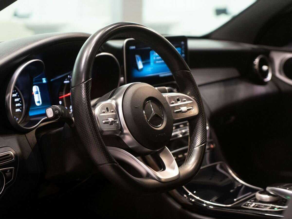 Купить Mercedes-Benz C-Класс с пробегом. Фото: #4