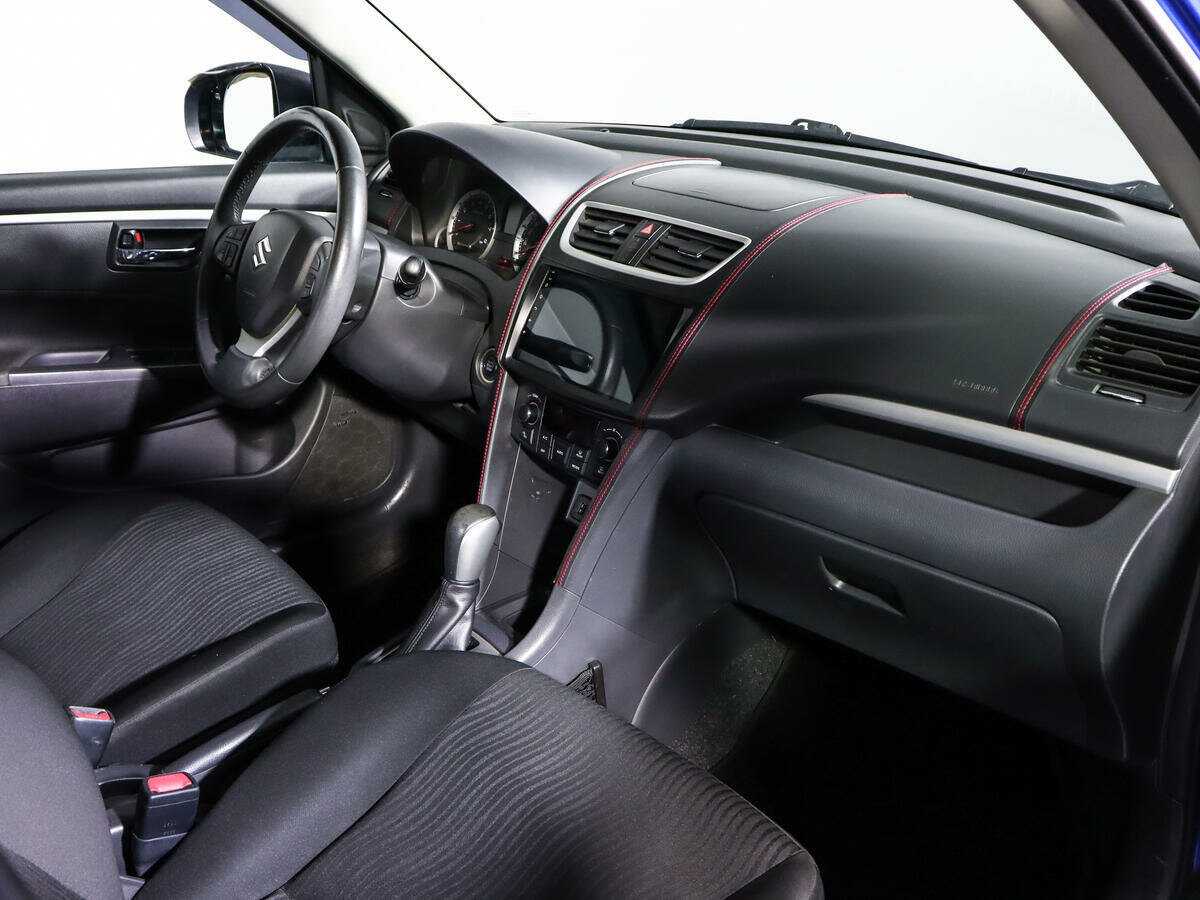 Купить Suzuki Swift с пробегом. Фото: #9
