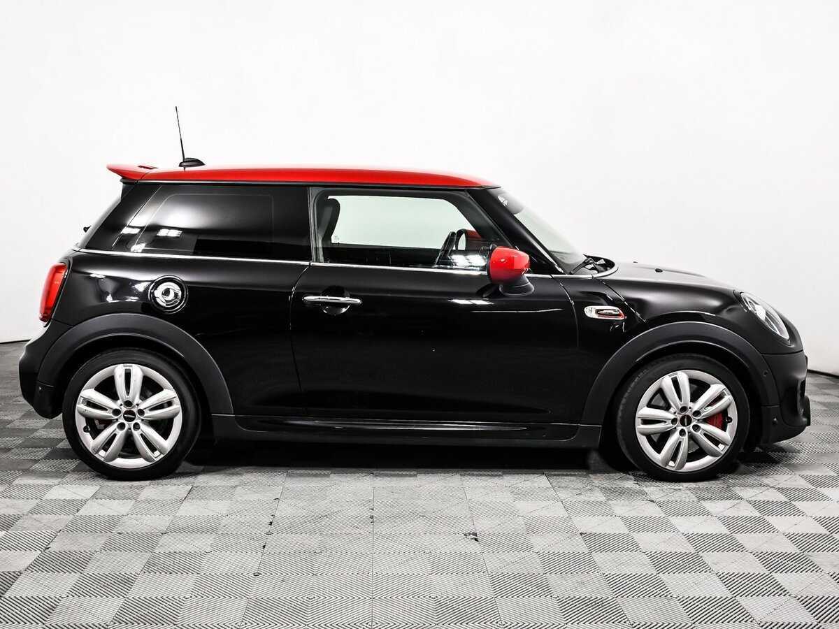 Купить Mini Hatch с пробегом. Фото: #3