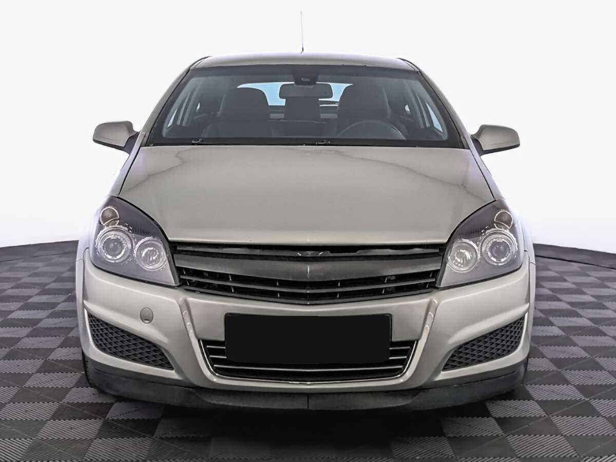 Купить Opel Astra с пробегом. Фото: #1