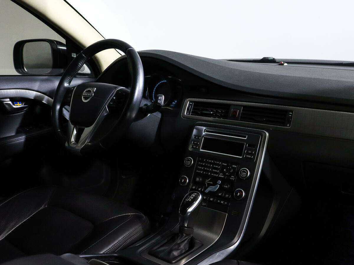 Купить Volvo XC70 с пробегом. Фото: #5