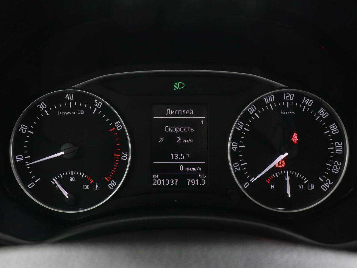 Купить Skoda Octavia с пробегом. Фото: #9