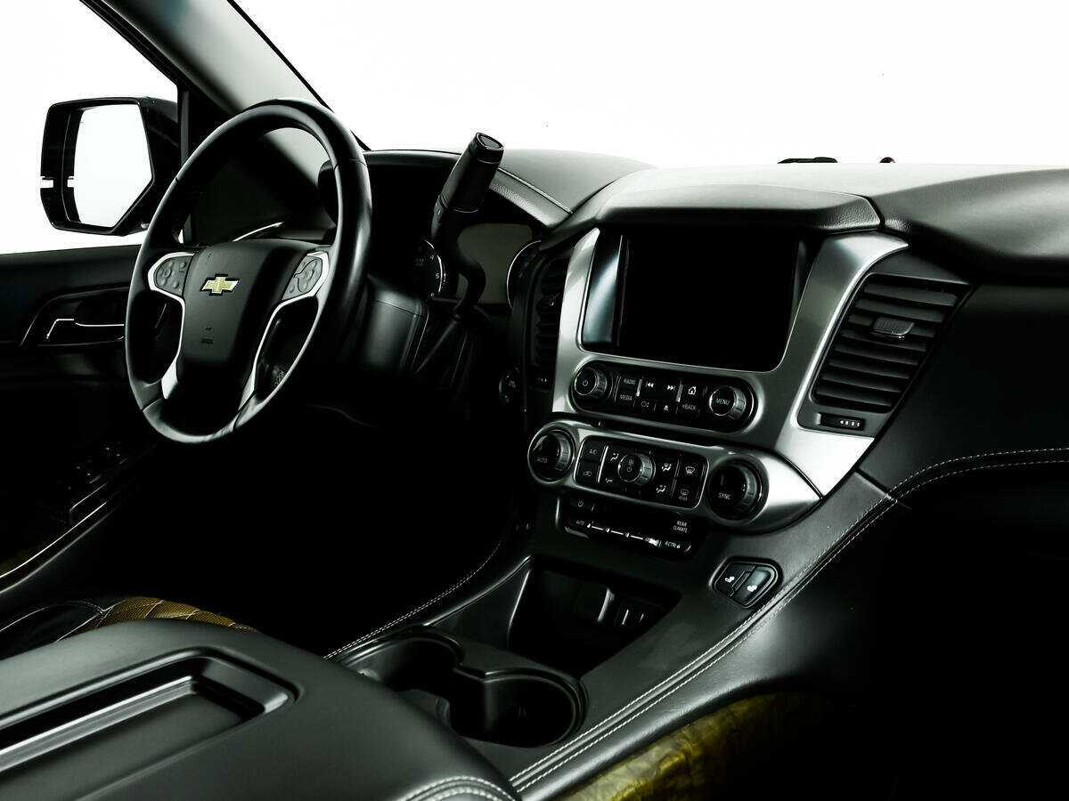 Купить Chevrolet Tahoe с пробегом. Фото: #8