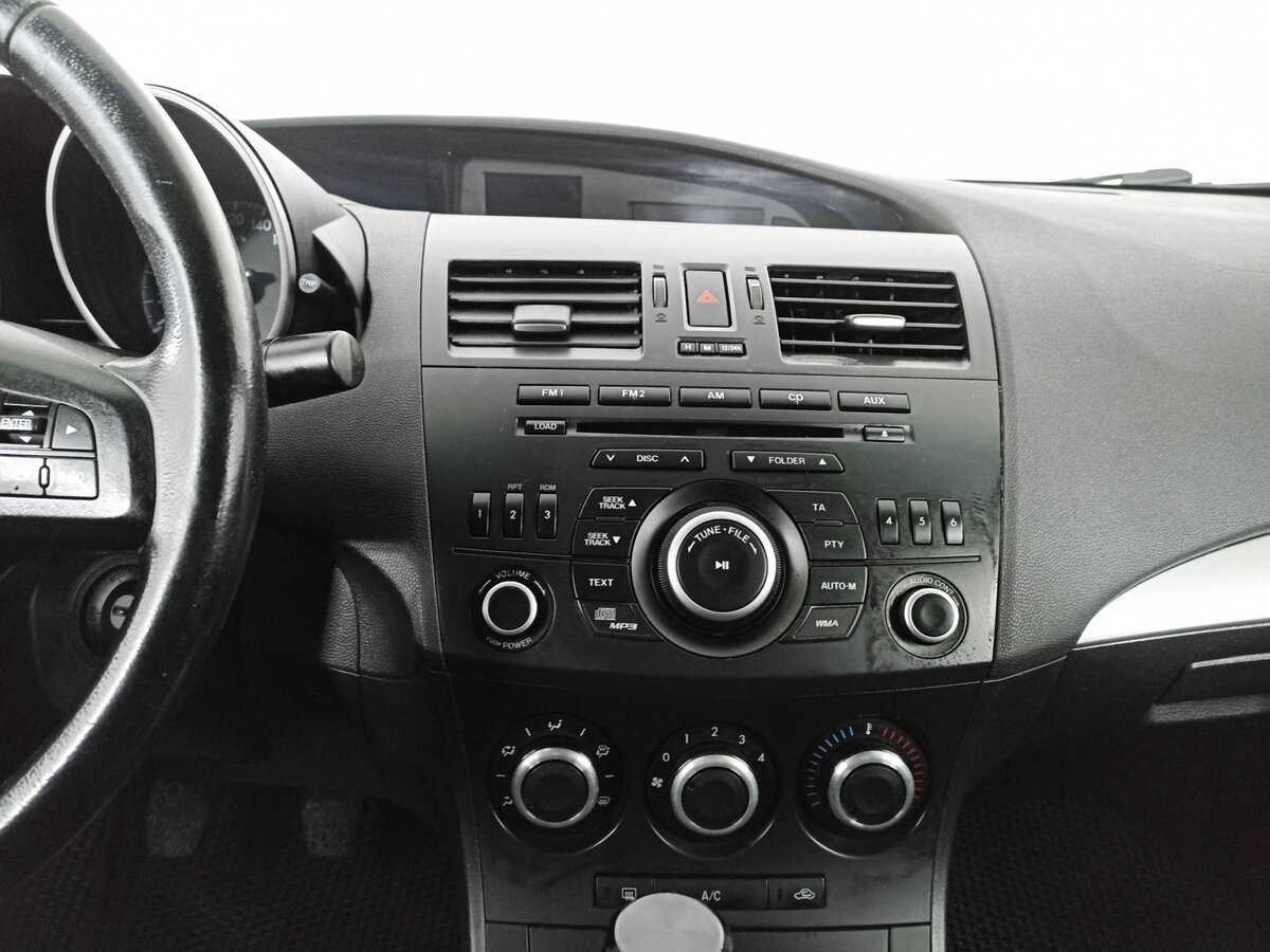 Купить Mazda 3 с пробегом. Фото: #12