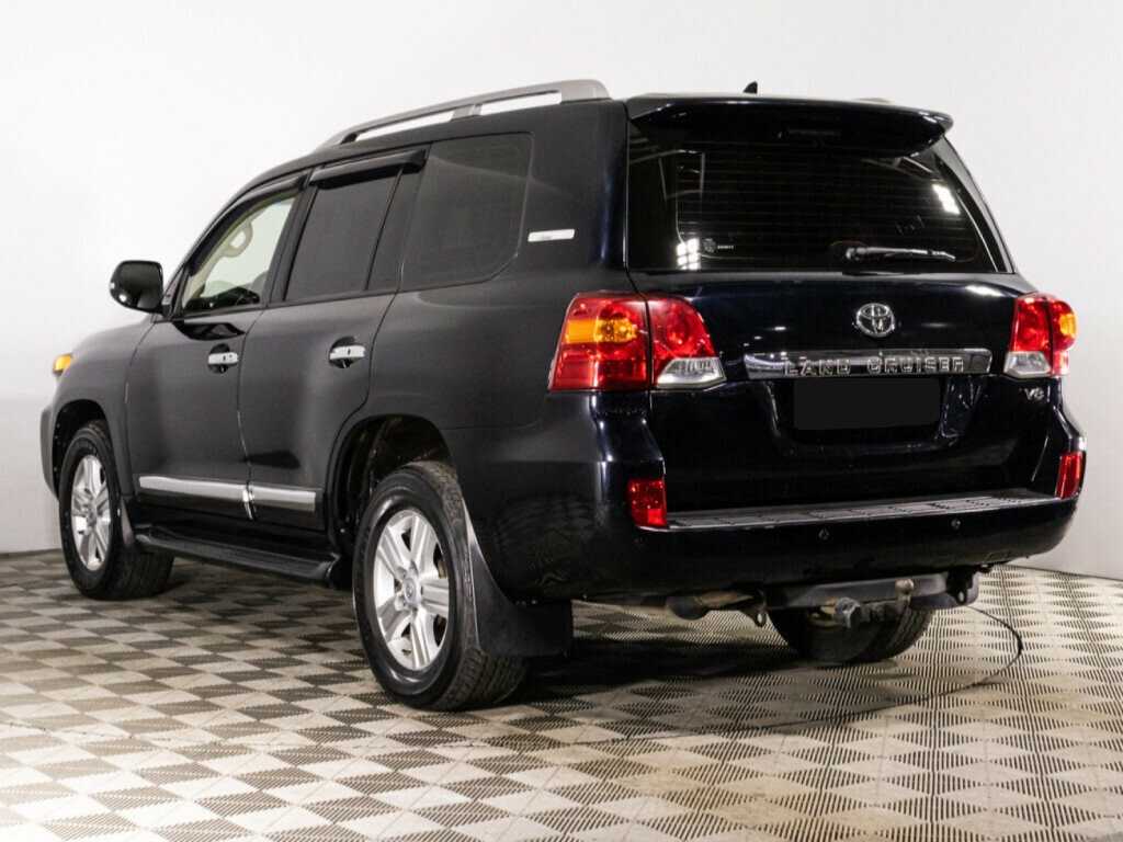 Купить Toyota Land Cruiser с пробегом. Фото: #6