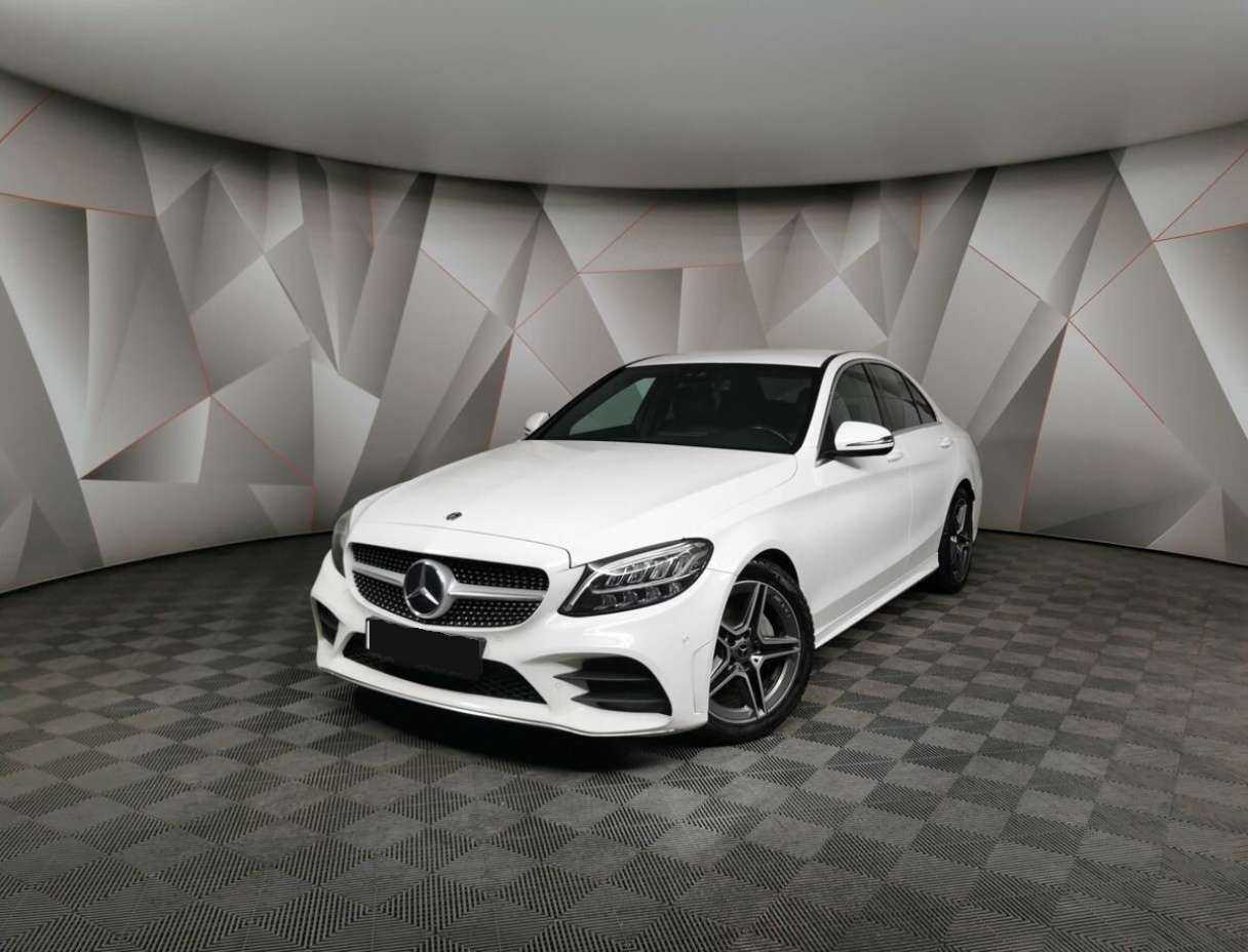 Купить Mercedes-Benz C-Класс с пробегом. Посмотреть фото