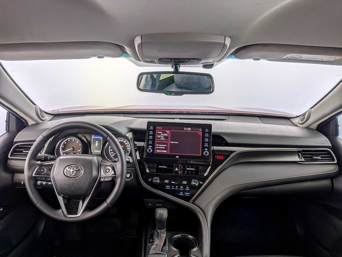 Купить Toyota Camry с пробегом. Фото: #11
